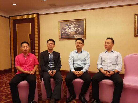 HLD光源投影怎么樣？英士廣州渠道會人氣爆棚二度加座